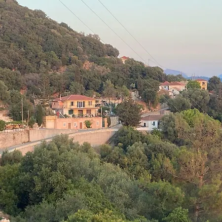 Stefania's House בית נופש *