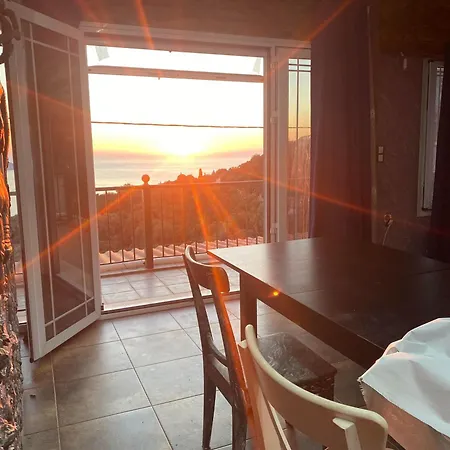 Stefania's House בית נופש *